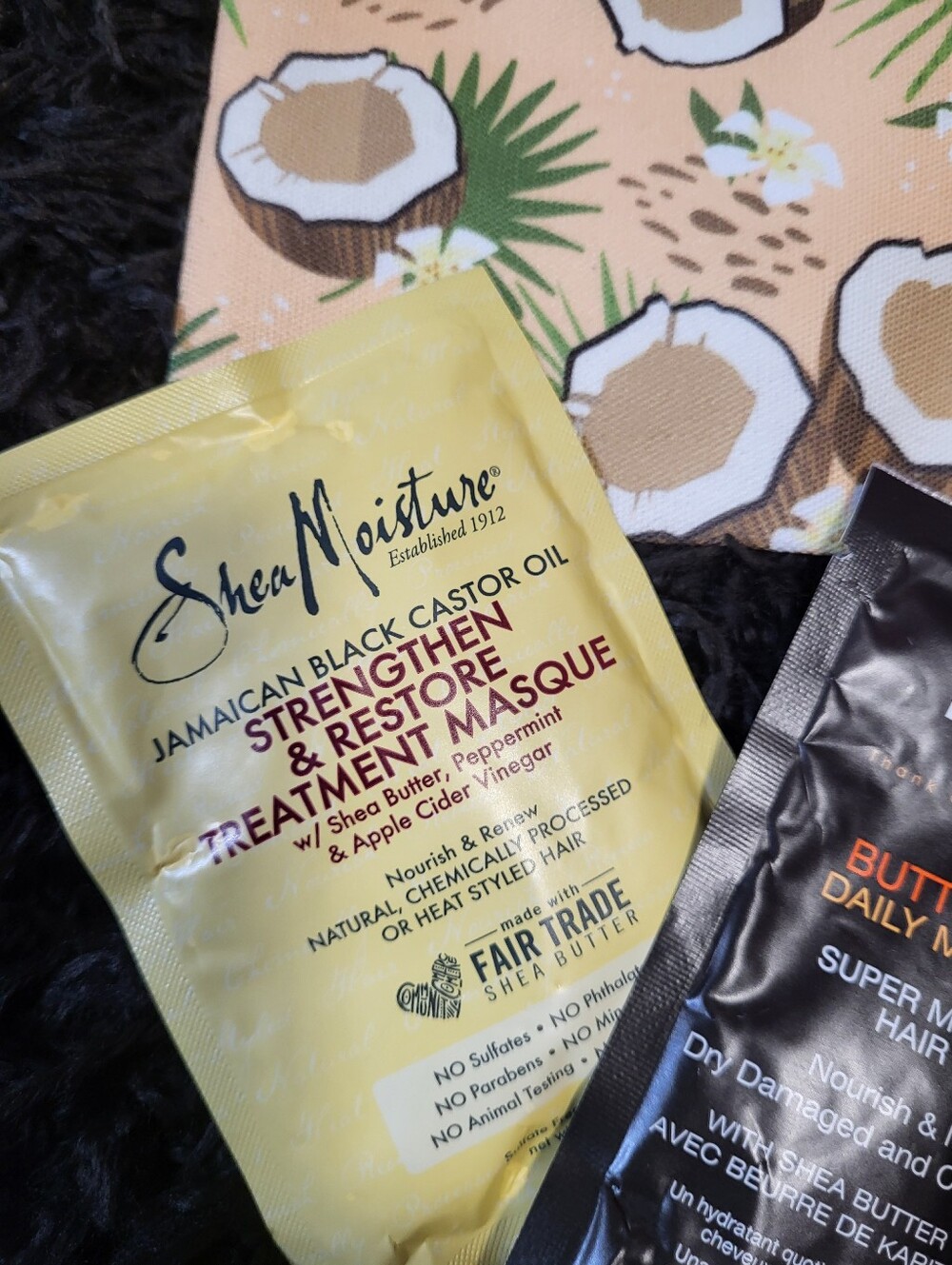 Cosmetic Pouch, Shea Moisture, And Butter Cream Moisture Bundle NWOT - Picture 2 of 4